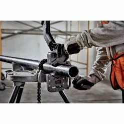 Dewalt DCE700X2K FLEXVOLT 60V MAX Lithium-Ion Cordless Pipe Threader Kit With (6) Die Heads (9 Ah) -Dewalt Shop dewndce700x2k n