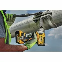 Dewalt DCF894HP2 20V MAX XR 1/2 In. Mid-Range Cordless Impact Wrench With Hog Ring Anvil Kit -Dewalt Shop dewndcf894hp2 b