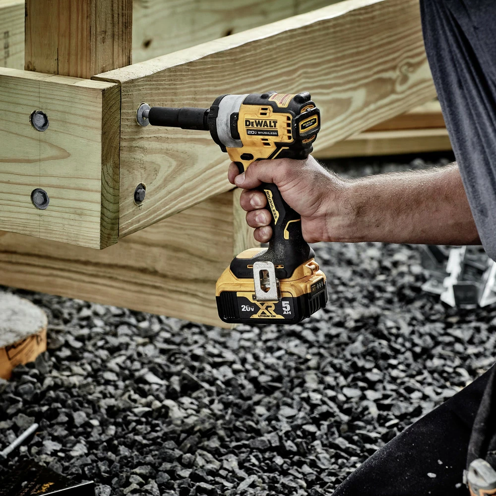 Dewalt DCF911B 20V MAX Brushless Lithium-Ion 1/2 In. Cordless Impact Wrench With Hog Ring Anvil (Tool Only) 8 Dewalt DCF911B 20V MAX Brushless Lithium-Ion 1/2 In. Cordless Impact Wrench With Hog Ring Anvil (Tool Only) - Image 8