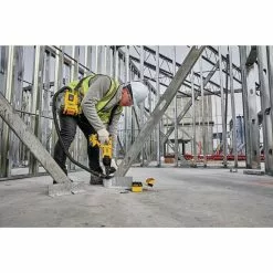 Dewalt DCH133M2 20V MAX XR Lithium-Ion D-Handle SDS-Plus 1 In. Cordless Rotary Hammer Kit With 2 Batteries (4 Ah) -Dewalt Shop dewndch133m2 h