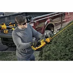 Dewalt DCHT820P1 20V MAX Brushed Lithium-Ion 22 In. Cordless Hedge Trimmer Kit (5 Ah) -Dewalt Shop dewndcht820p1 b