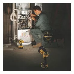 Dewalt DCL043 20V MAX Lithium-Ion Cordless LED Spot Light (Tool Only) -Dewalt Shop dewndcl043 b