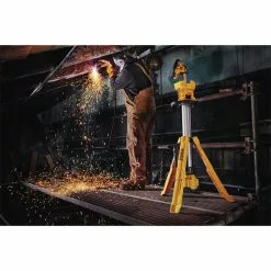 Dewalt DCL079B 20V MAX Cordless Tripod Light (Tool Only) -Dewalt Shop dewndcl079b f