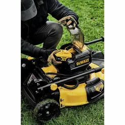 Dewalt DCMWP233U2 2X 20V MAX Brushless Lithium-Ion 21-1/2 In. Cordless Push Mower Kit With 2 Batteries (10 Ah) -Dewalt Shop dewndcmwp233u2 f