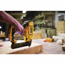 Dewalt DCN681D1 20V MAX Cordless Lithium-Ion 18 Gauge Narrow Crown Stapler Kit 36 Dewalt DCN681D1 20V MAX Cordless Lithium-Ion 18 Gauge Narrow Crown Stapler Kit -Dewalt Shop dewndcn681d1 q