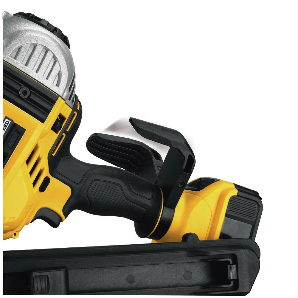 Dewalt DCN692M1 20V MAX XR Brushless Lithium-Ion 30 Degree Cordless Paper Collated Framing Nailer Kit (4 Ah) 5 Dewalt DCN692M1 20V MAX XR Brushless Lithium-Ion 30 Degree Cordless Paper Collated Framing Nailer Kit (4 Ah) - Image 5