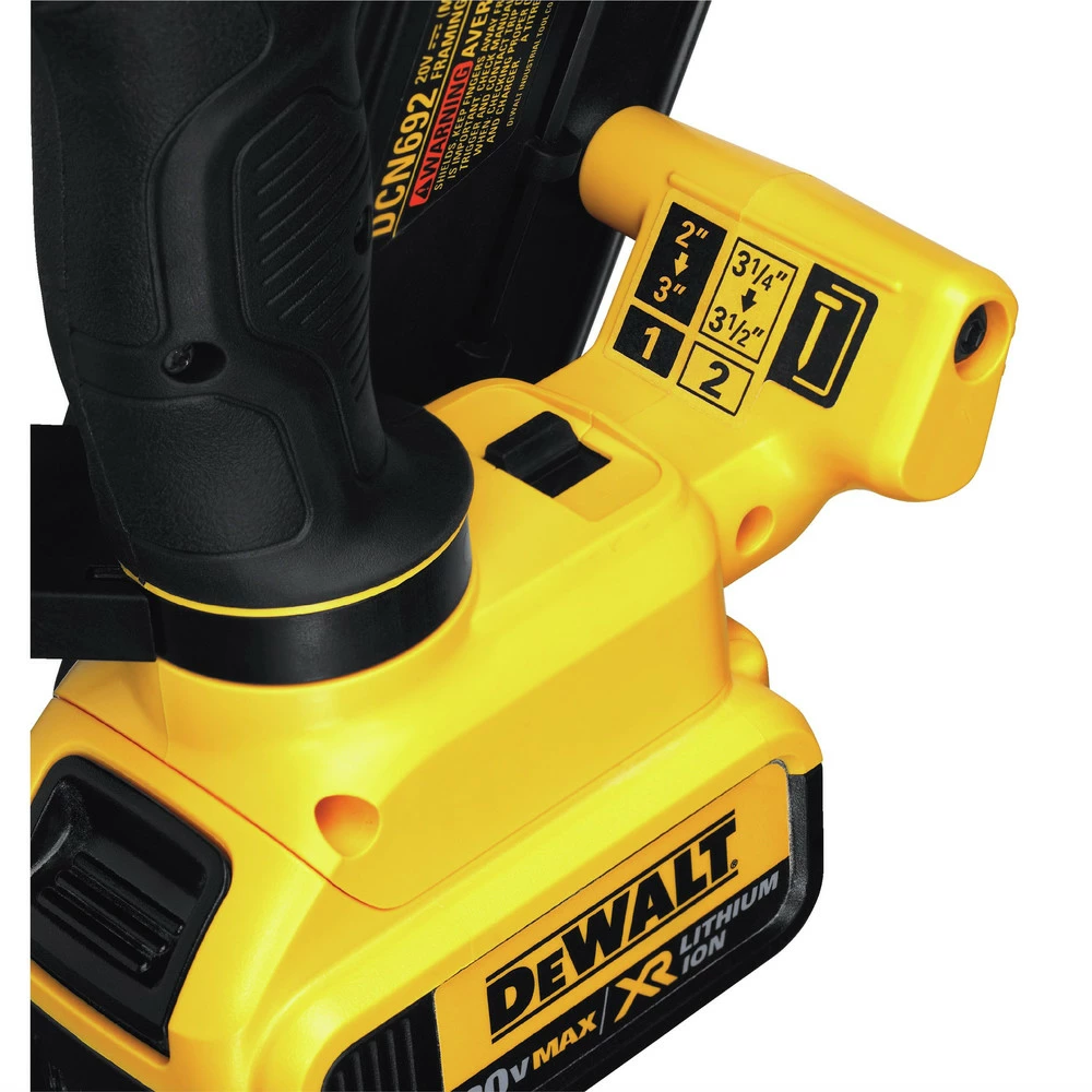 Dewalt DCN692M1 20V MAX XR Brushless Lithium-Ion 30 Degree Cordless Paper Collated Framing Nailer Kit (4 Ah) 7 Dewalt DCN692M1 20V MAX XR Brushless Lithium-Ion 30 Degree Cordless Paper Collated Framing Nailer Kit (4 Ah) - Image 7