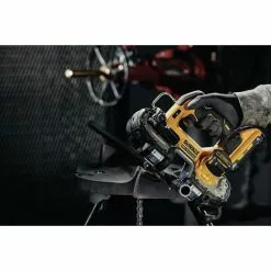 Dewalt DCS377Q1 ATOMIC 20V MAX Brushless Lithium-Ion 1-3/4 In. Cordless Band Saw Kit (4 Ah) -Dewalt Shop dewndcs377q1 m