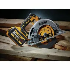 Dewalt DCS573B 20V MAX Brushless Lithium-Ion 7-1/4 In. Cordless Circular Saw With FLEXVOLT ADVANTAGE (Tool Only) -Dewalt Shop dewndcs573b l