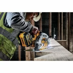 Dewalt DCS573B 20V MAX Brushless Lithium-Ion 7-1/4 In. Cordless Circular Saw With FLEXVOLT ADVANTAGE (Tool Only) -Dewalt Shop dewndcs573b u