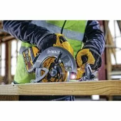 Dewalt DCS578X1 FLEXVOLT 60V MAX Brushless Lithium-Ion 7-1/4 In. Cordless Circular Saw Kit With Brake And (1) 9 Ah Battery 19 Dewalt DCS578X1 FLEXVOLT 60V MAX Brushless Lithium-Ion 7-1/4 In. Cordless Circular Saw Kit With Brake And (1) 9 Ah Battery -Dewalt Shop dewndcs578x1 h