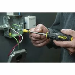 Dewalt DWHT62058 MAXFIT 8 Pc Screwdriver Set -Dewalt Shop dewndwht62058 a