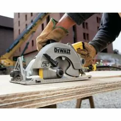 Dewalt DWS535B 120V 15 Amp Brushed 7-1/4 In. Corded Worm Drive Circular Saw With Electric Brake 50 Dewalt DWS535B 120V 15 Amp Brushed 7-1/4 In. Corded Worm Drive Circular Saw With Electric Brake -Dewalt Shop dewndws535b w