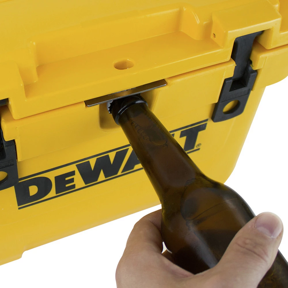 Dewalt DXC10QT 10 Quart Roto-Molded Insulated Lunch Box Cooler 6 Dewalt DXC10QT 10 Quart Roto-Molded Insulated Lunch Box Cooler - Image 6